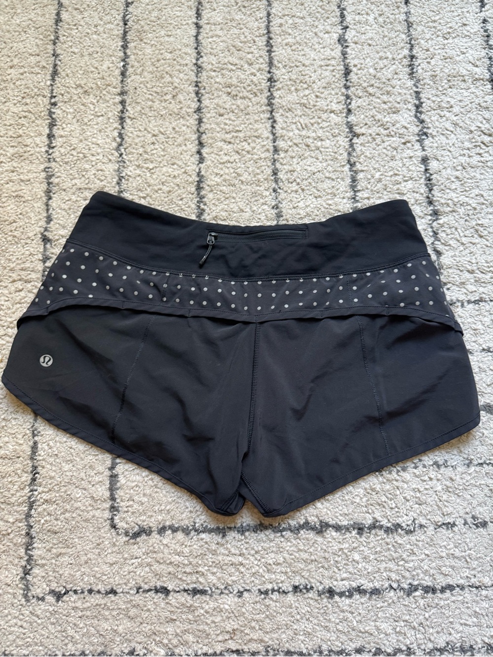 Lululemon Speed Short - Picture 2 of 5